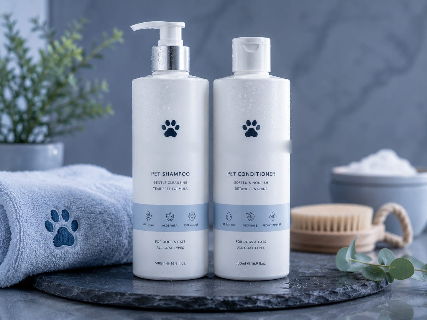 Pet grooming base lineup — shampoo & conditioner